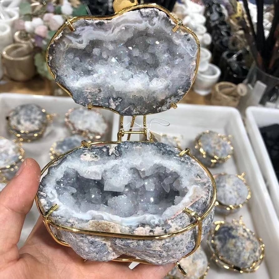 Amazon ERNZI Balance 1PC 560 600G 1pcs Natural Stones Agate Cluster Quartz Geode Jewelry Box Necklace Ring Storage Box Crystals Box Home Decoration Natural Stones Household Size 2PCS Clothing Shoes 