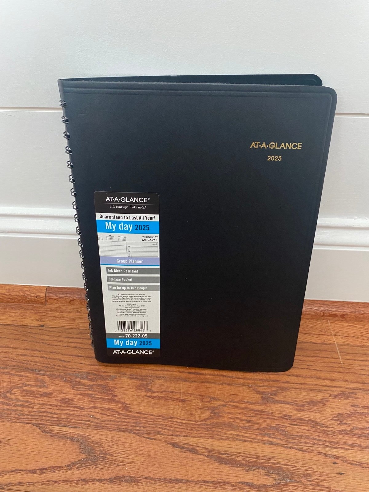 At A Glance 2025 Calendar Planner Daily Black New Year 2 Person 70 222 05 Black