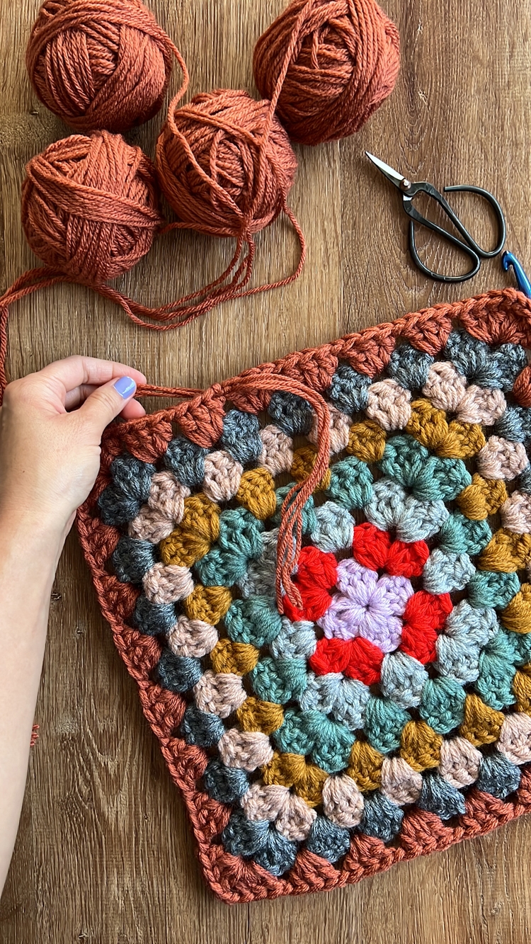 Granny Square Tote Free Pattern Tutorial