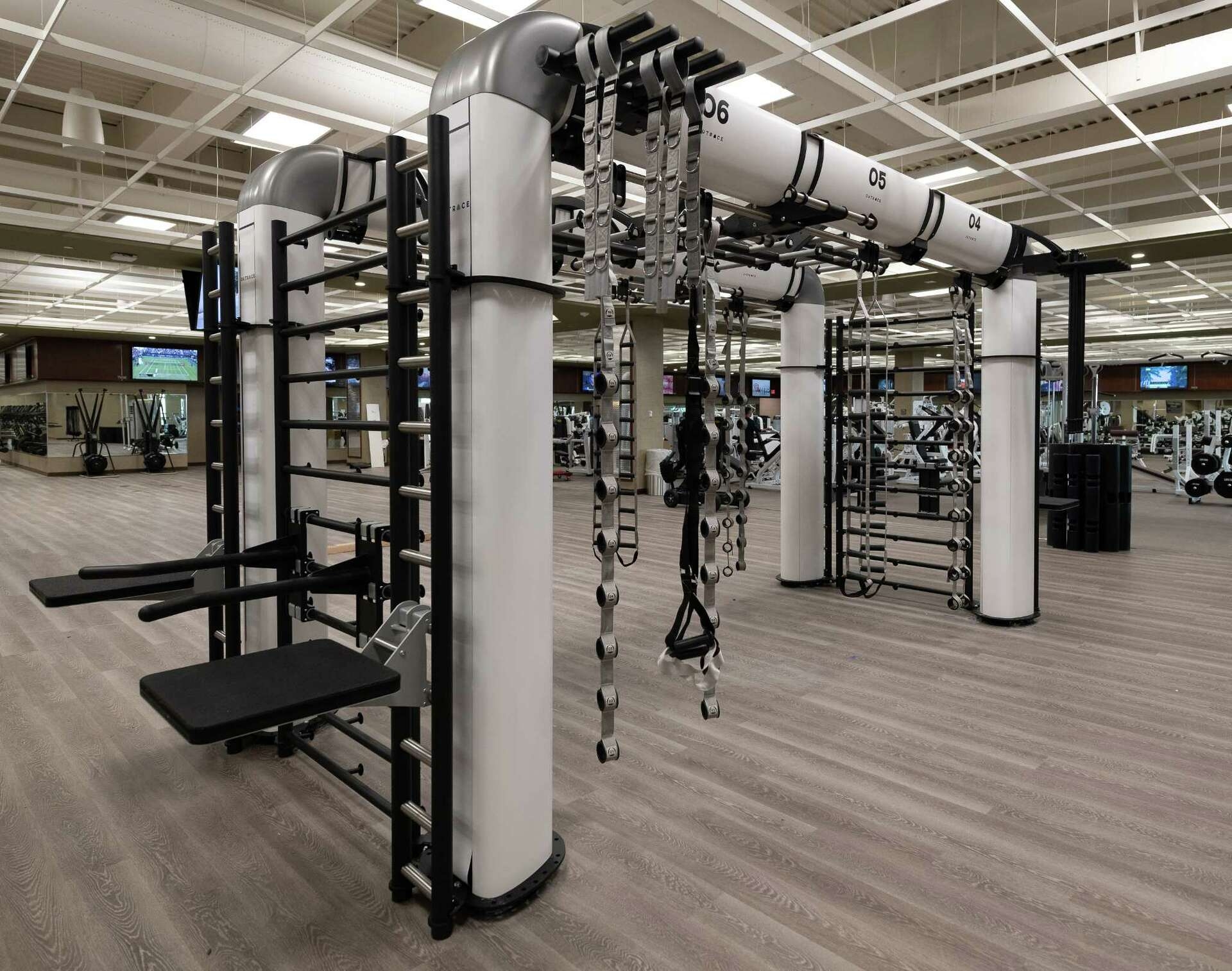 Life Time Opens 42 Million Fitness Complex In Cypress