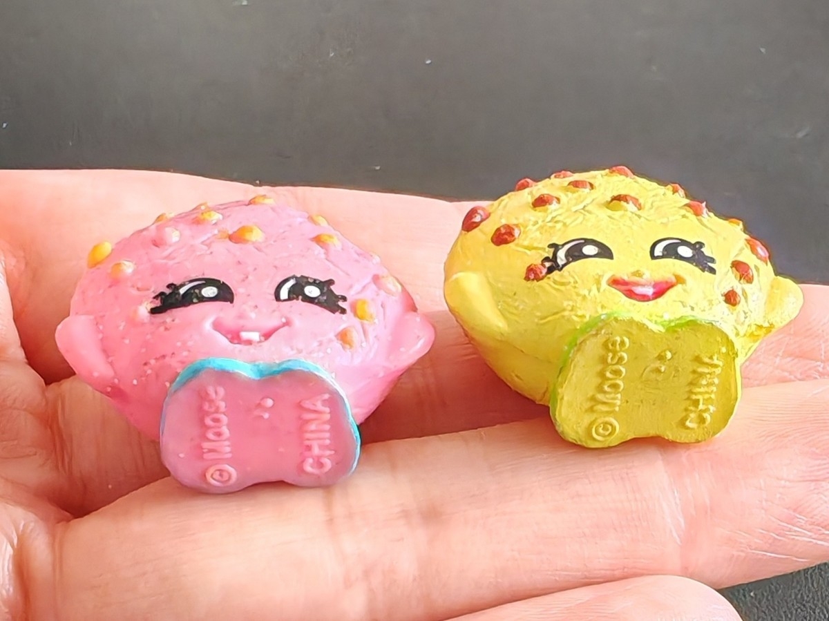 SHOPKINS Season 1 Yellow Pink KOOKY COOKIE 1 046 039 Glitter ULTRA RARE EBay