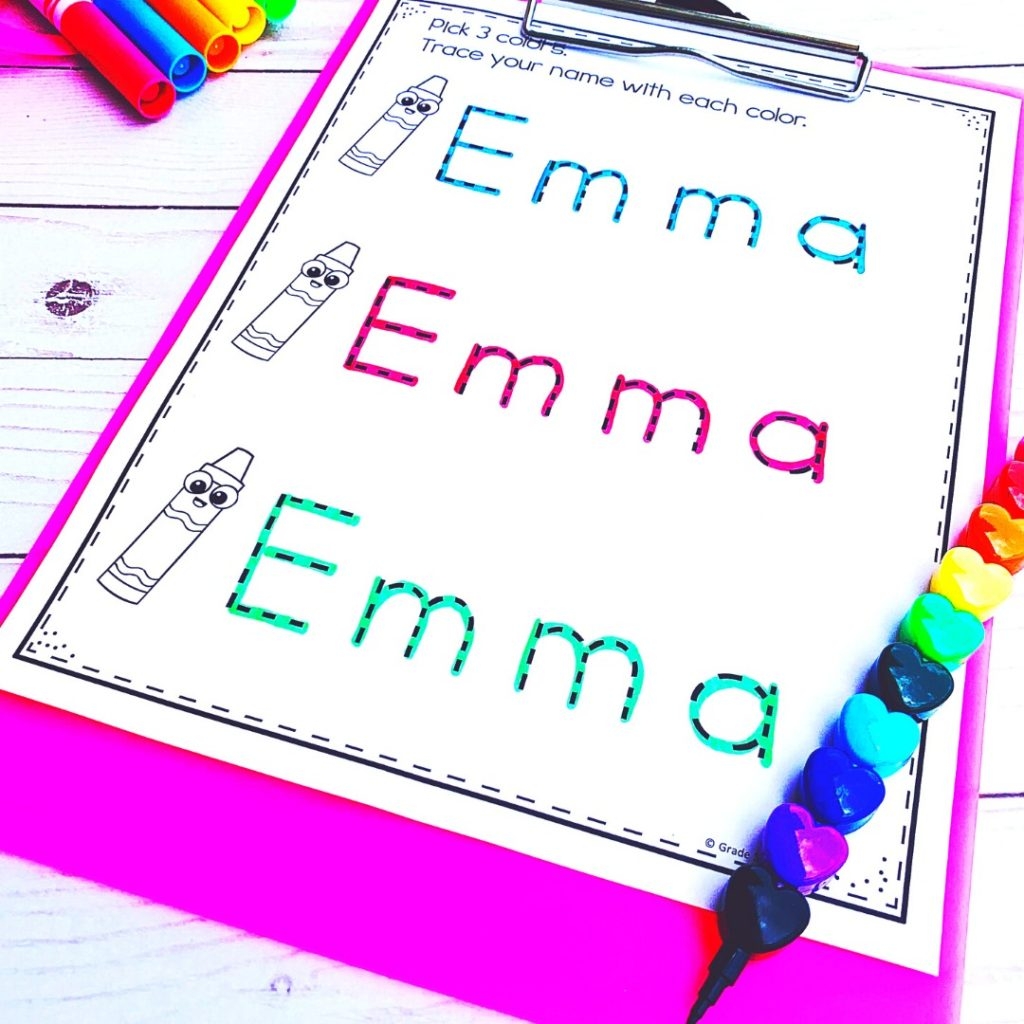 The Easy Way To Create A Name Tracing Worksheet Grade School Giggles