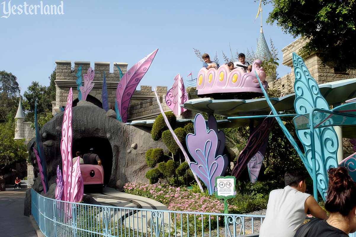 Yesterland Alice In Wonderland